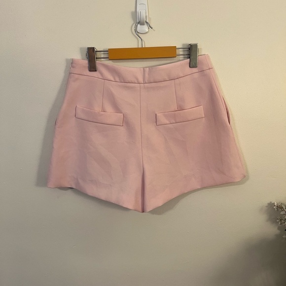 Zara pleated shorts - Picture 10 of 10